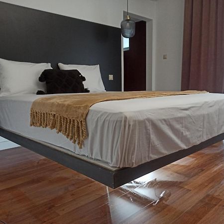 Down Town Luxurious Apartments 4 알렉산드로폴리스 외부 사진