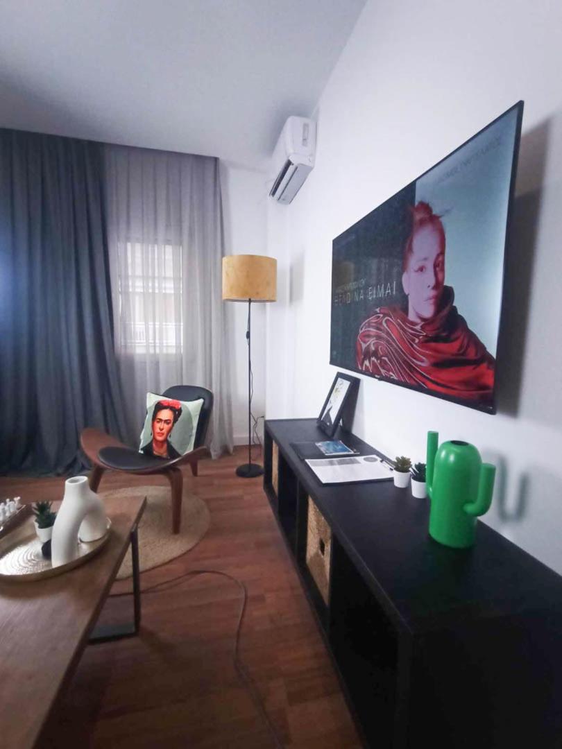 Down Town Luxurious Apartments 4 알렉산드로폴리스 외부 사진