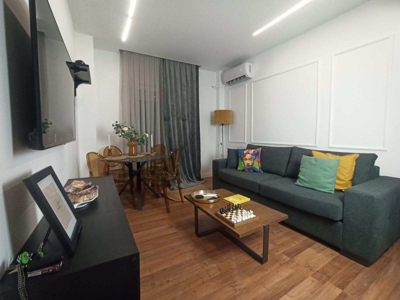 Down Town Luxurious Apartments 4 알렉산드로폴리스 외부 사진